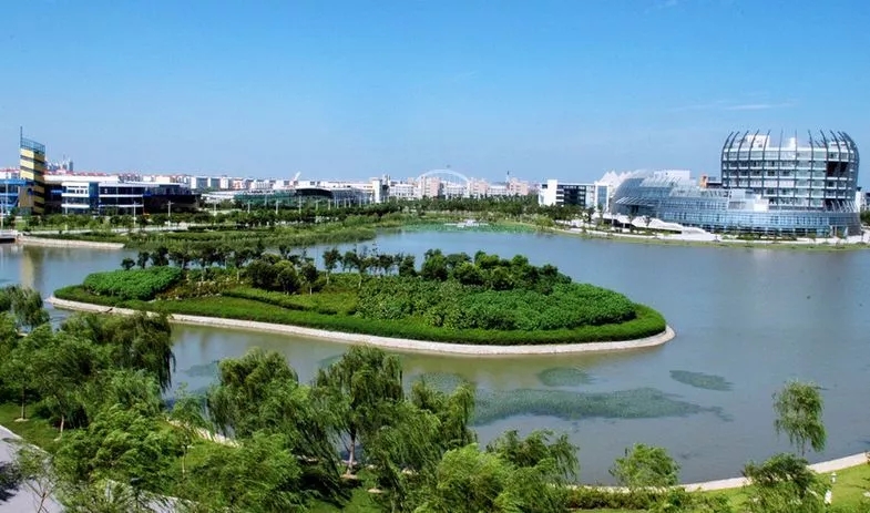 東華大學(xué)